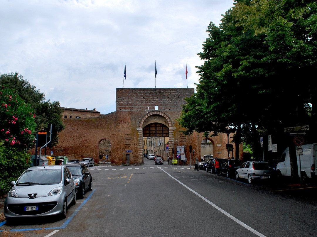 Costalpino旅游景点-Porta San Marco