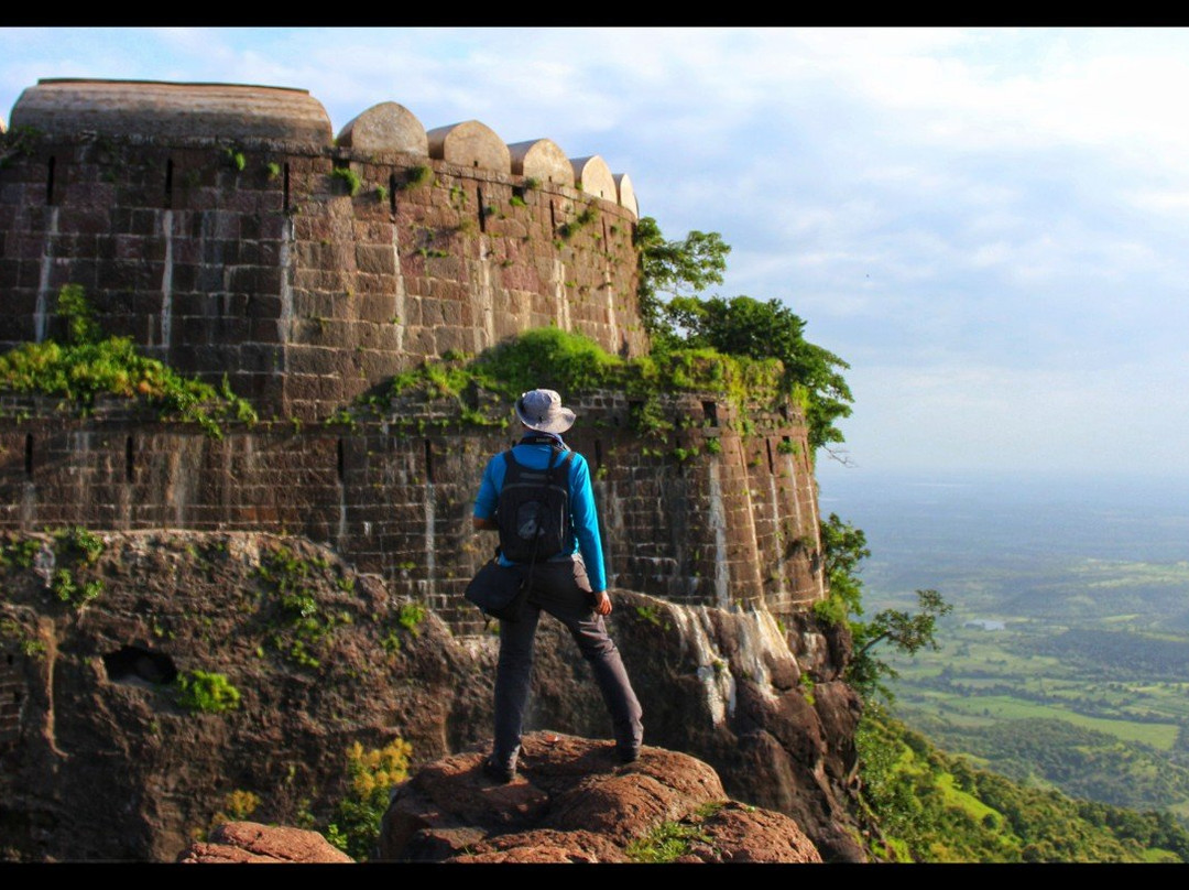 Antur Fort-Kannad必去景点