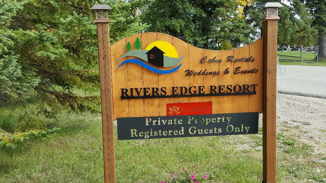 Rivers Edge Resort-官方