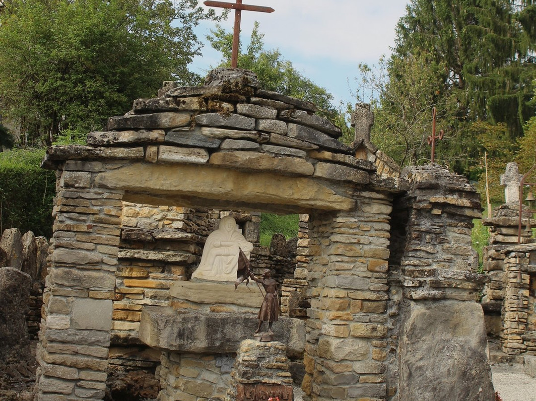 Chapelle Notre Dame de la Goutte-Montardit必去景点