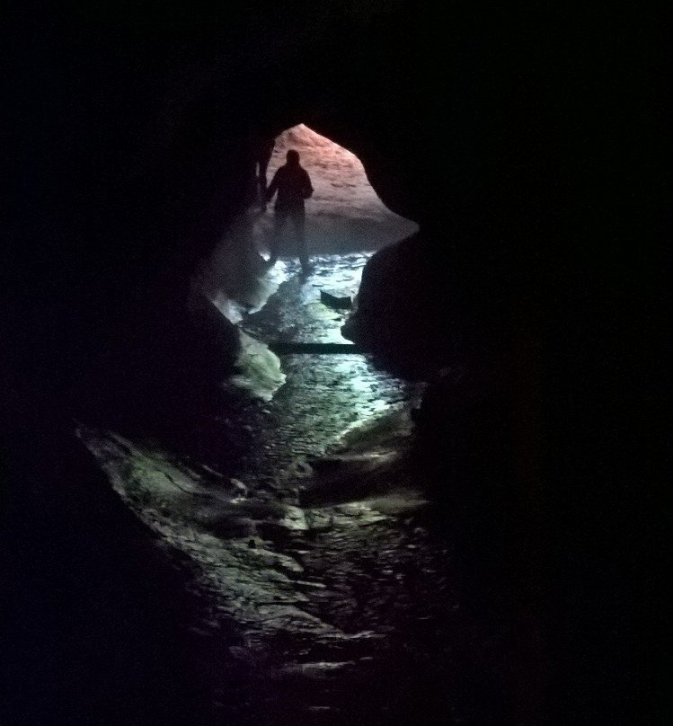 Karst Caves景点图片