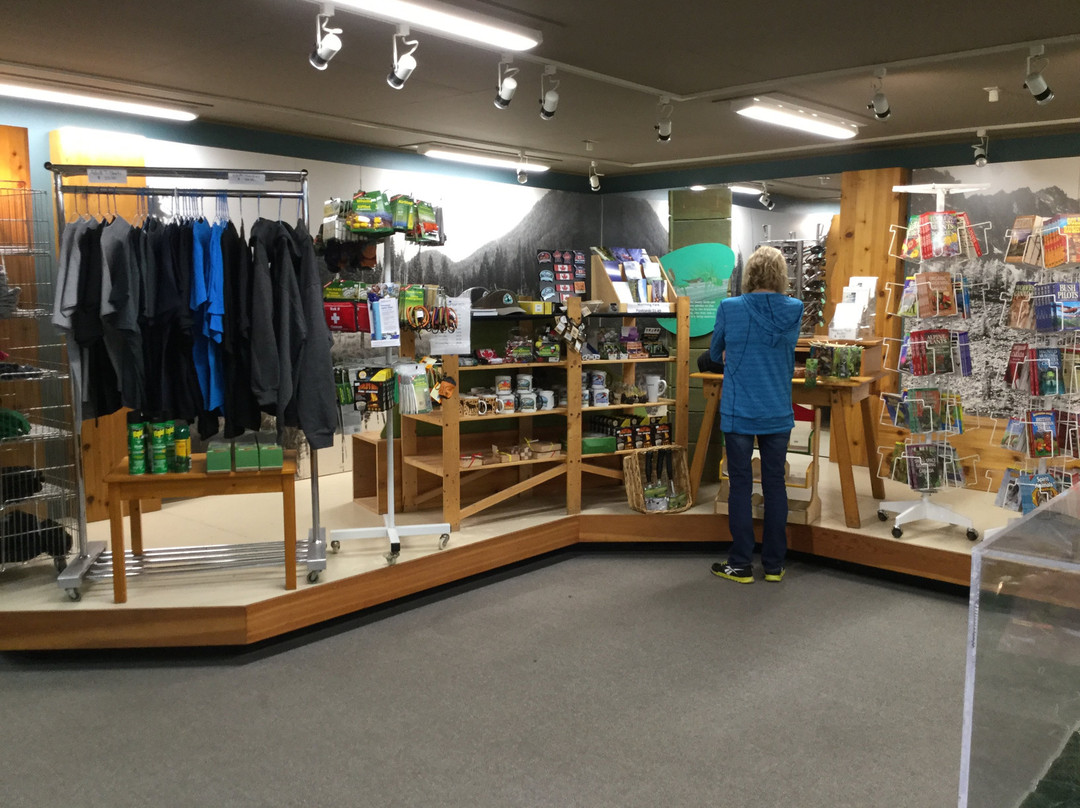 Manning Park Visitor Centre-曼宁公园必去景点