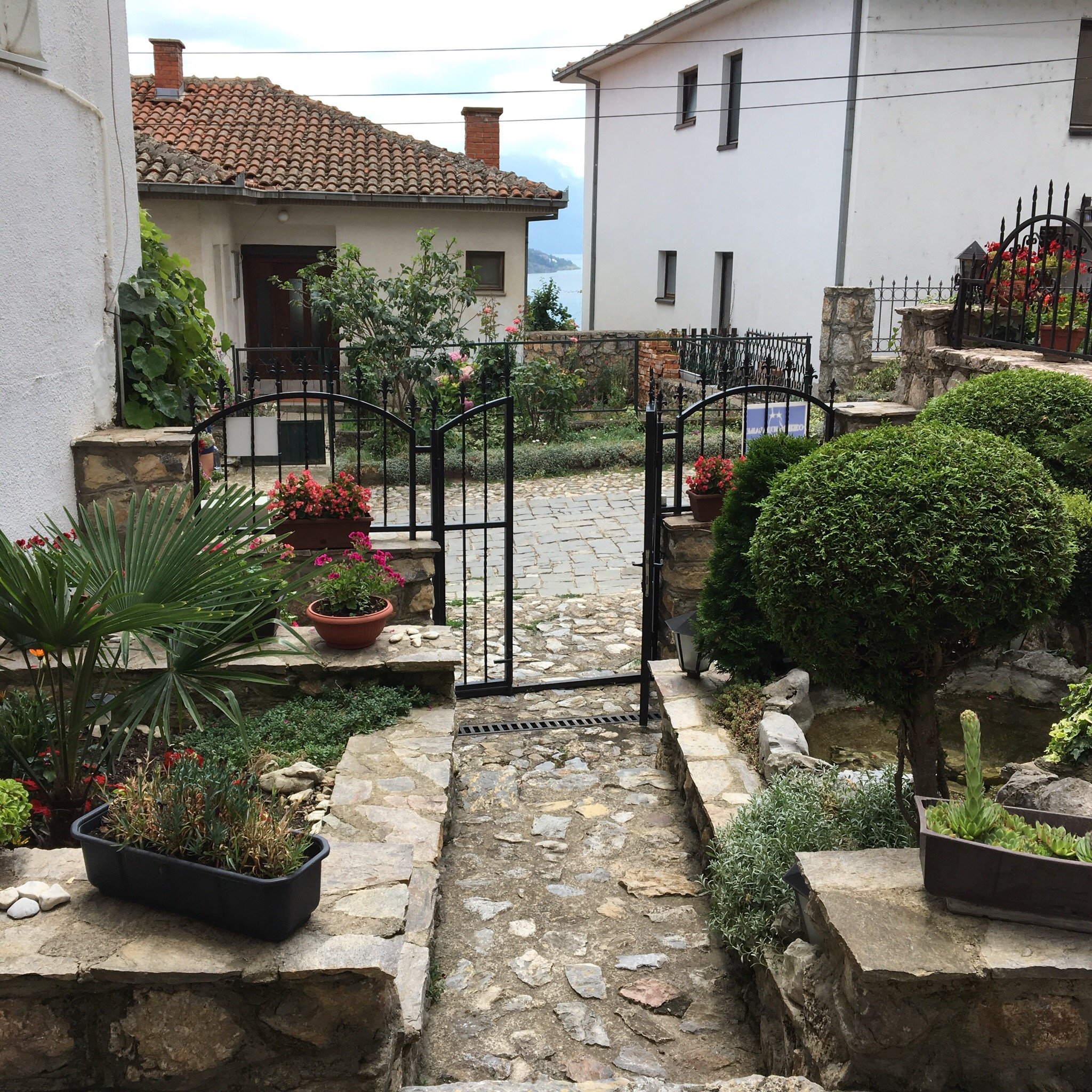 Svetlana Guesthouse-官方