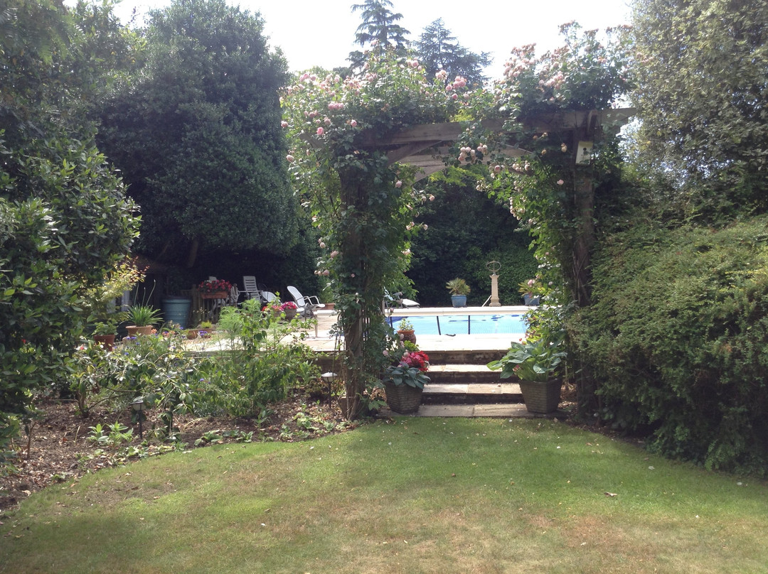 Ashen Bank B&B主图