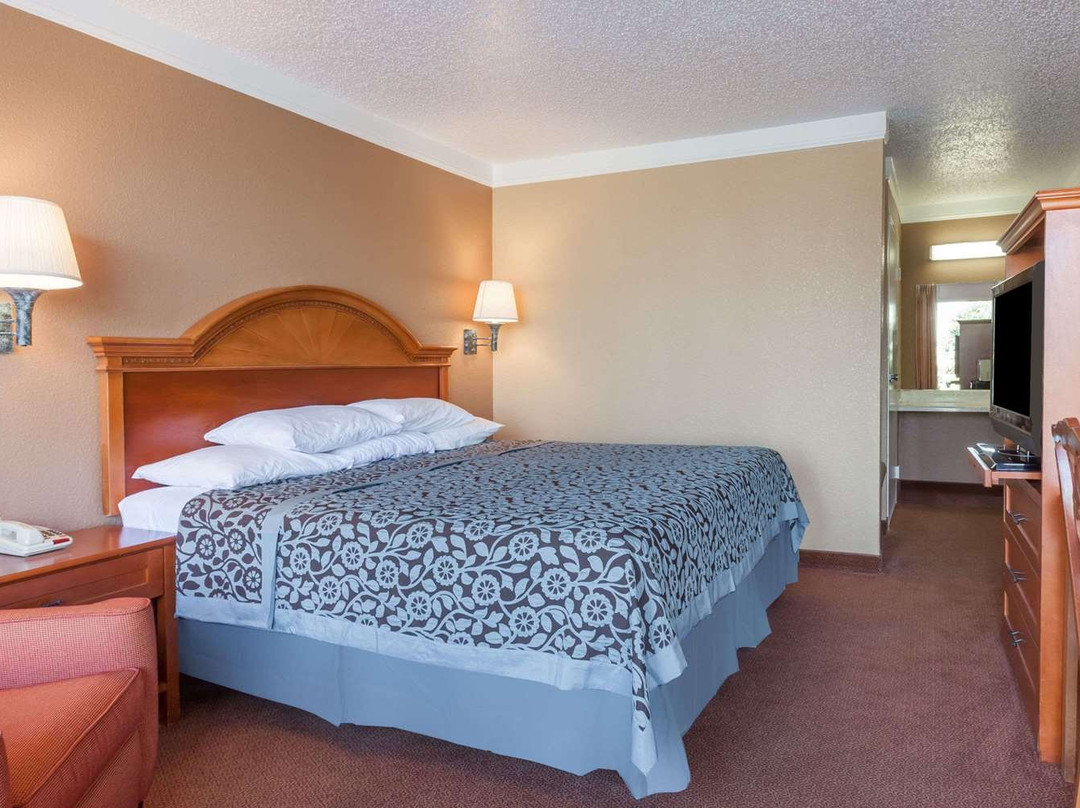 Days Inn by Wyndham Hillsboro TX主图