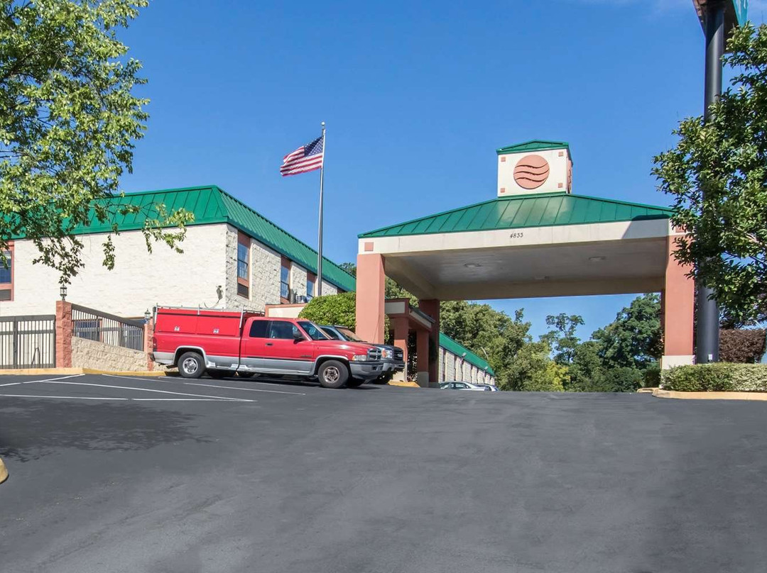 Quality Inn Hixson主图