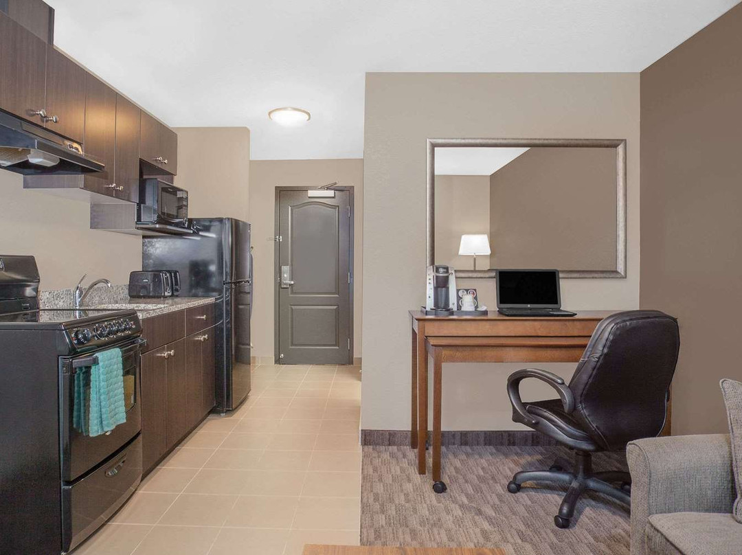 Super 8 by Wyndham Athabasca AB主图