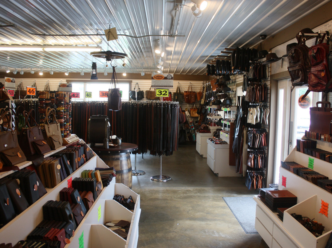 Coblentz Collar Leather Shop景点图片