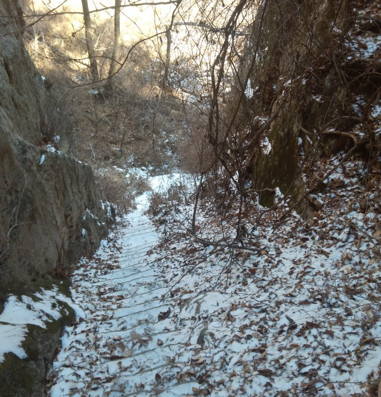 海城白云山-海城市必去景点