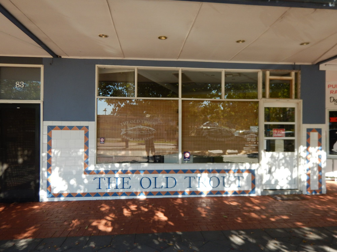 Bassendean餐馆和美食-The Old Trout