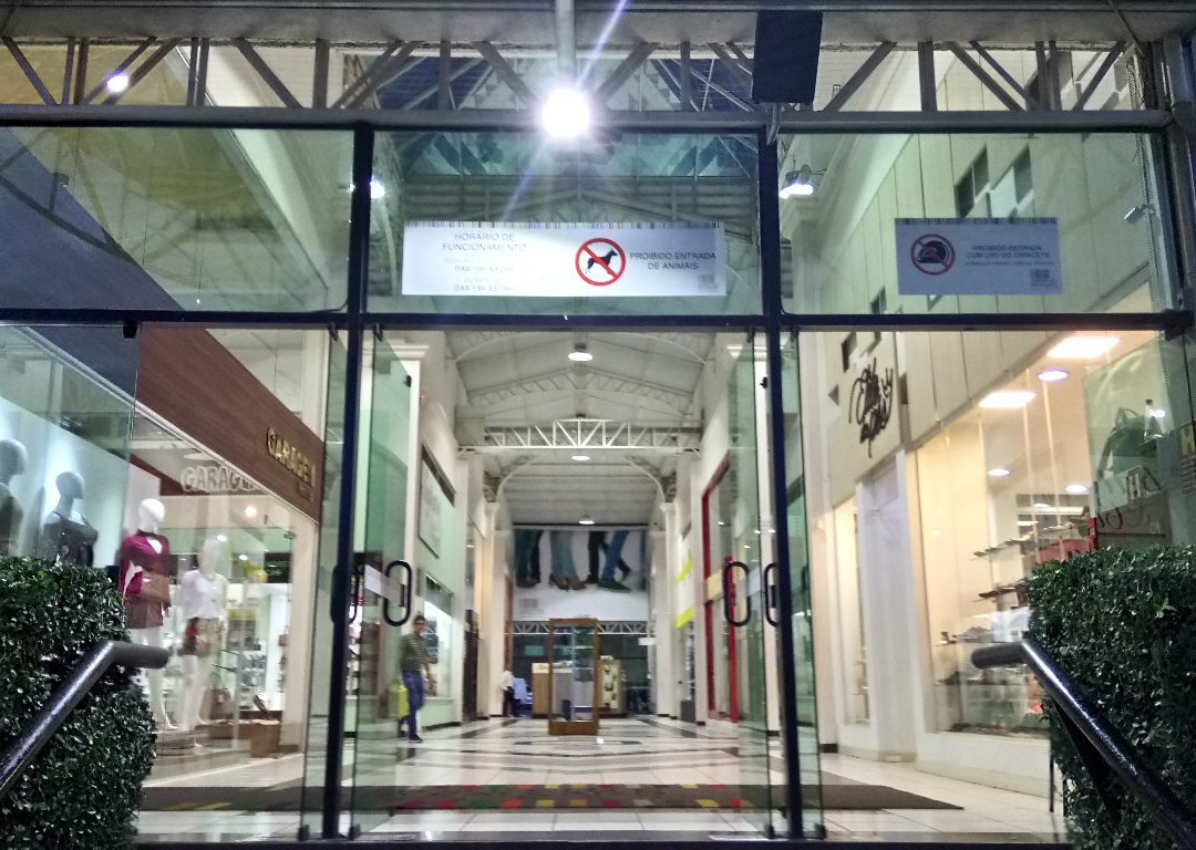 Shopping do Calcado-Franca必去景点