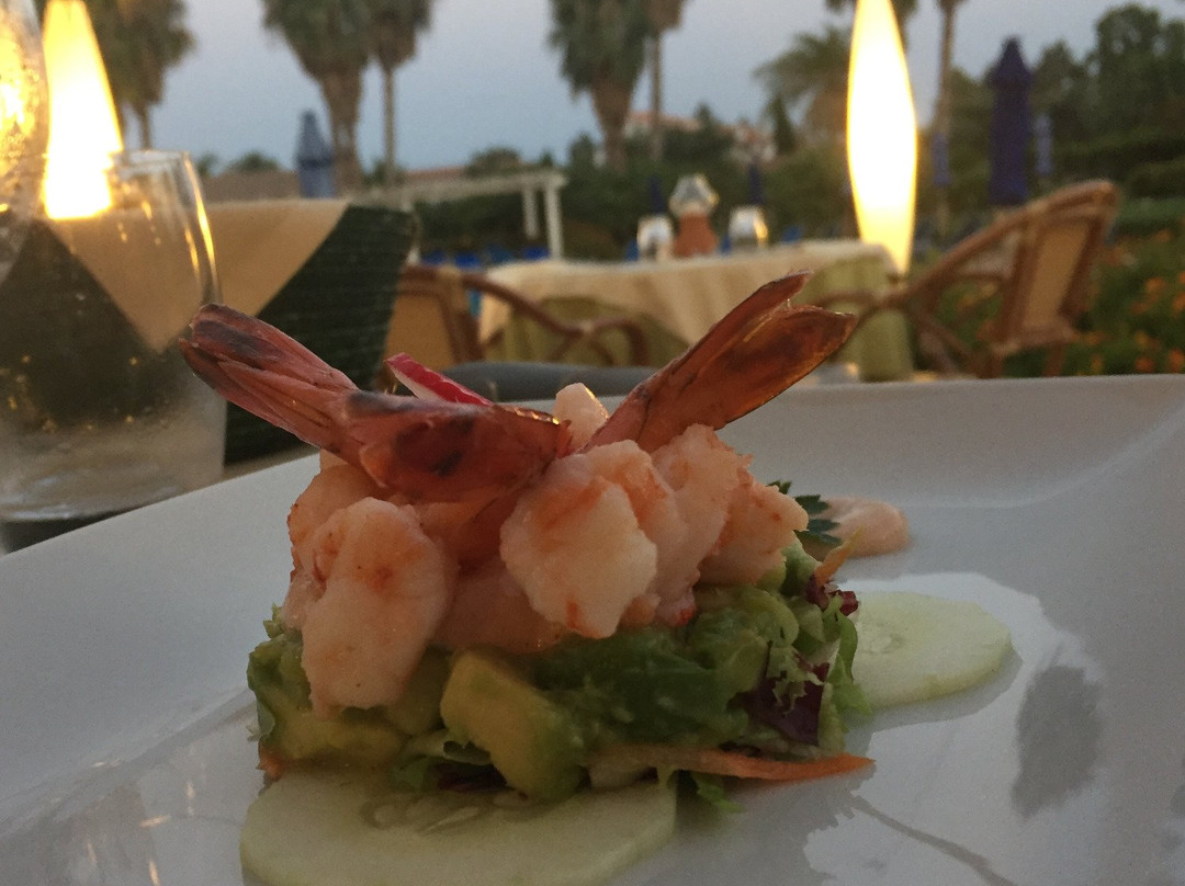 Lantana Resort Hotel & Apartments主图