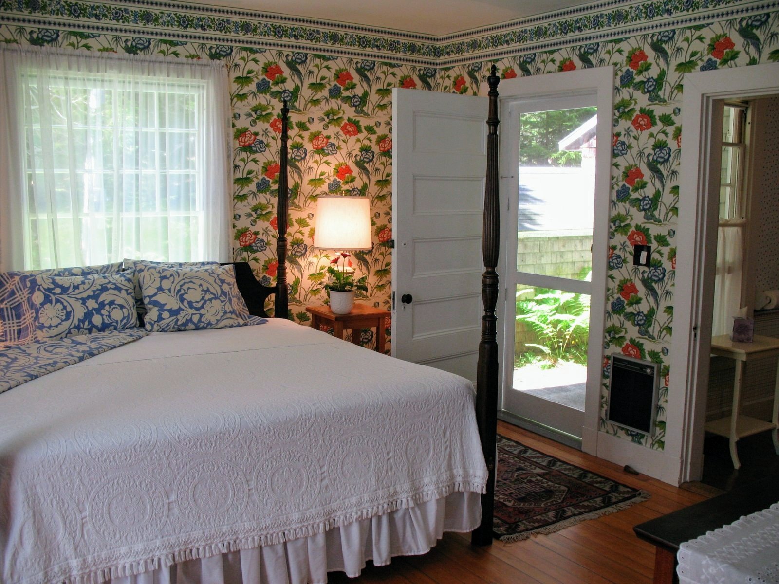 Harbourside Inn-官方