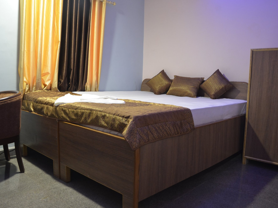 Hotel Anand Sagar主图