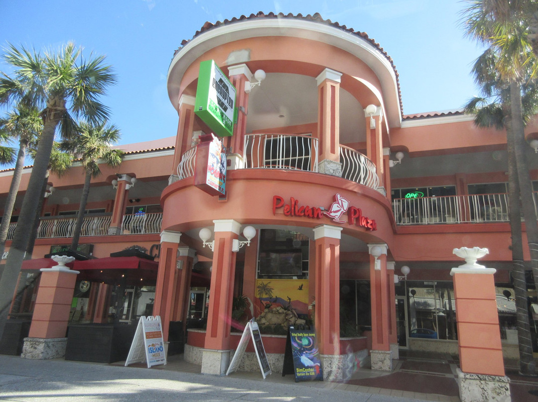 Pelican Walk Plaza-克利尔沃特必去景点