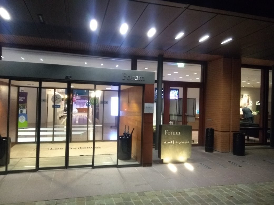 Campus Serge Kampf Les Fontaines主图