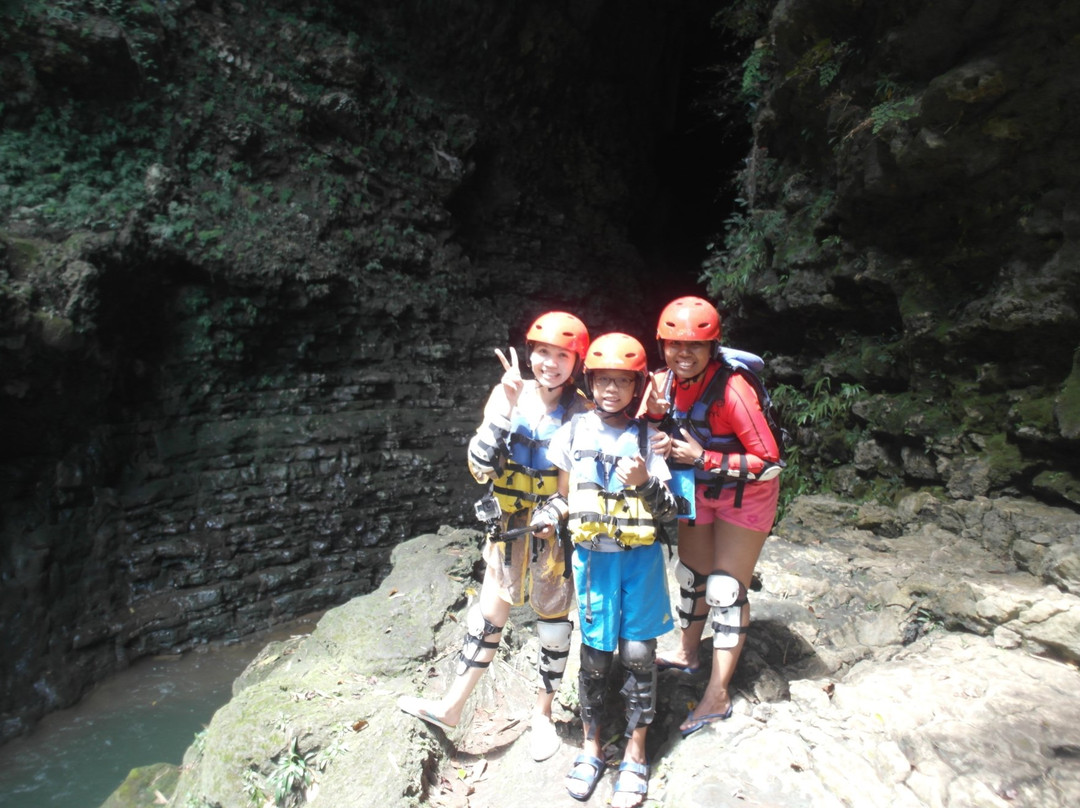 Kalisuci Cave Tubing - Private Day Tours-基杜尔山必去景点