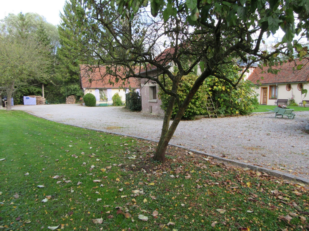 Eaucourt-sur-Somme酒店住宿-La Maison de l'Epousee