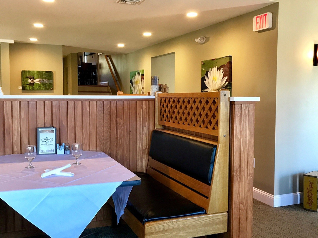 Holden餐馆和美食-Heritage On 9 Restaurant & Tavern