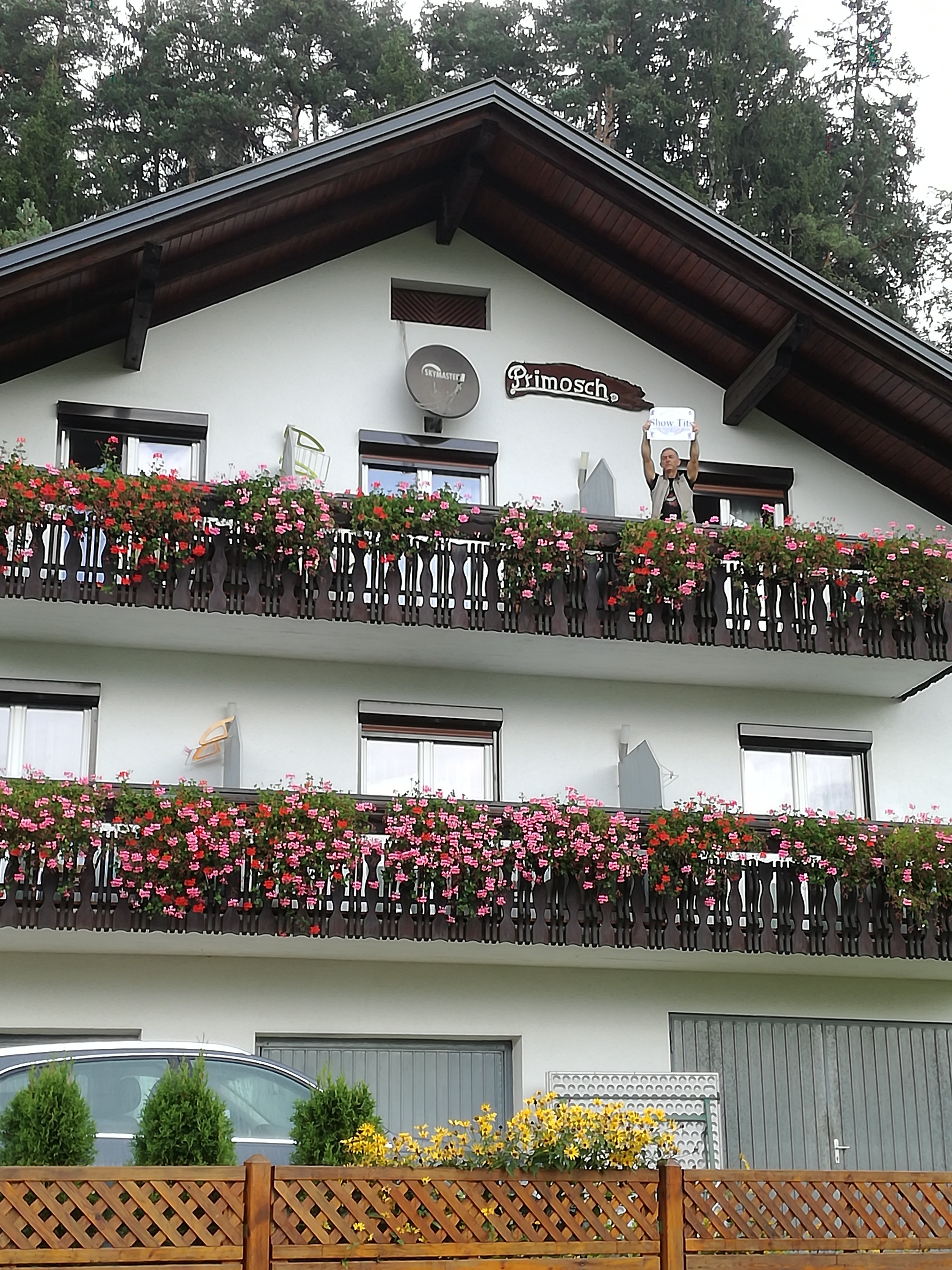 Haus Primosch-官方