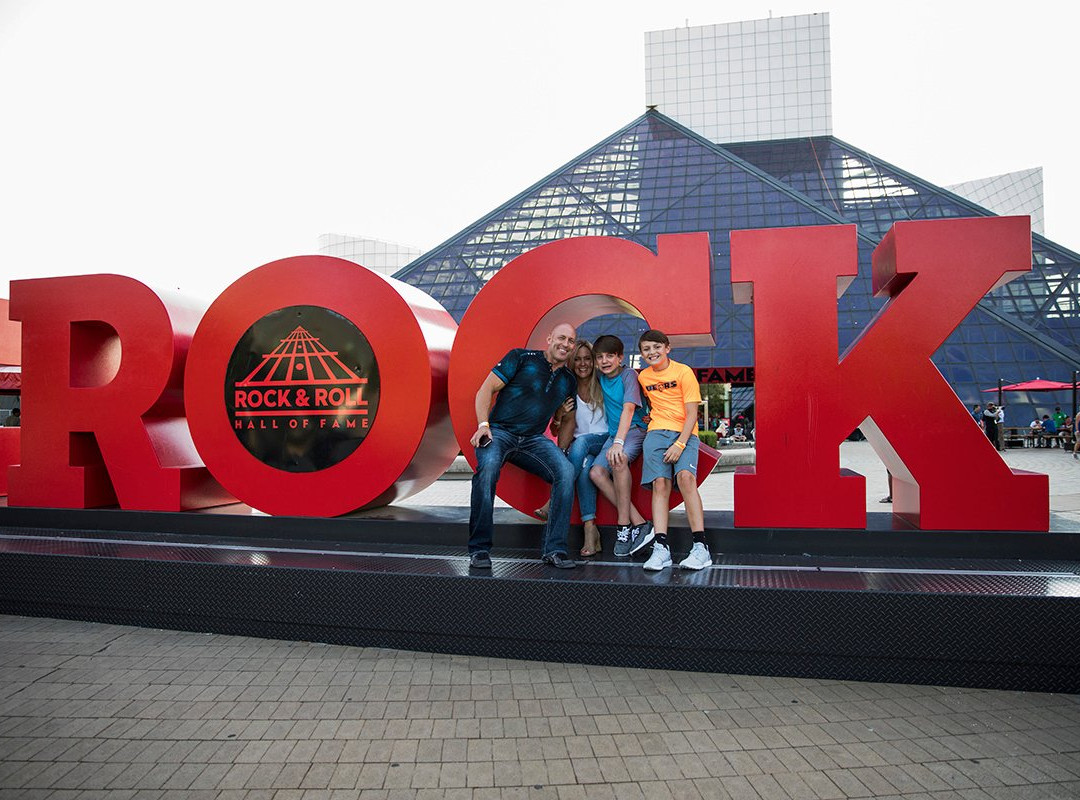 摇滚乐名人堂博物馆-克利夫兰必去景点