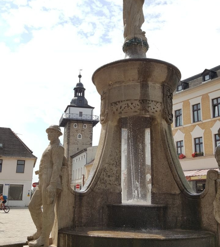 Marktbrunnen-Schönebeck必去景点