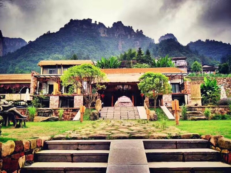 回家孩子野奢度假屋主图