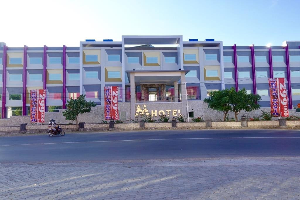 M Hotel Kupang