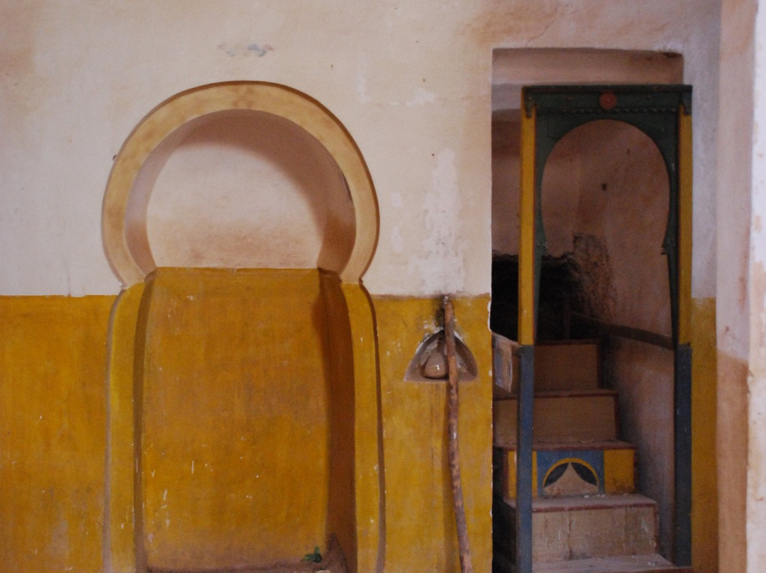 Mosquee ikalalne Afanour-廷吉尔必去景点