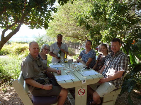 Cape Wine and Leisure Tours-斯泰伦博斯必去景点