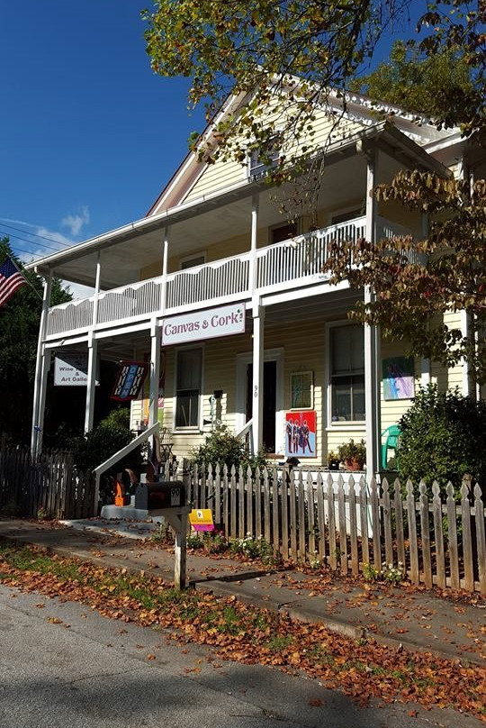 Canvas and Cork-达洛尼加必去景点