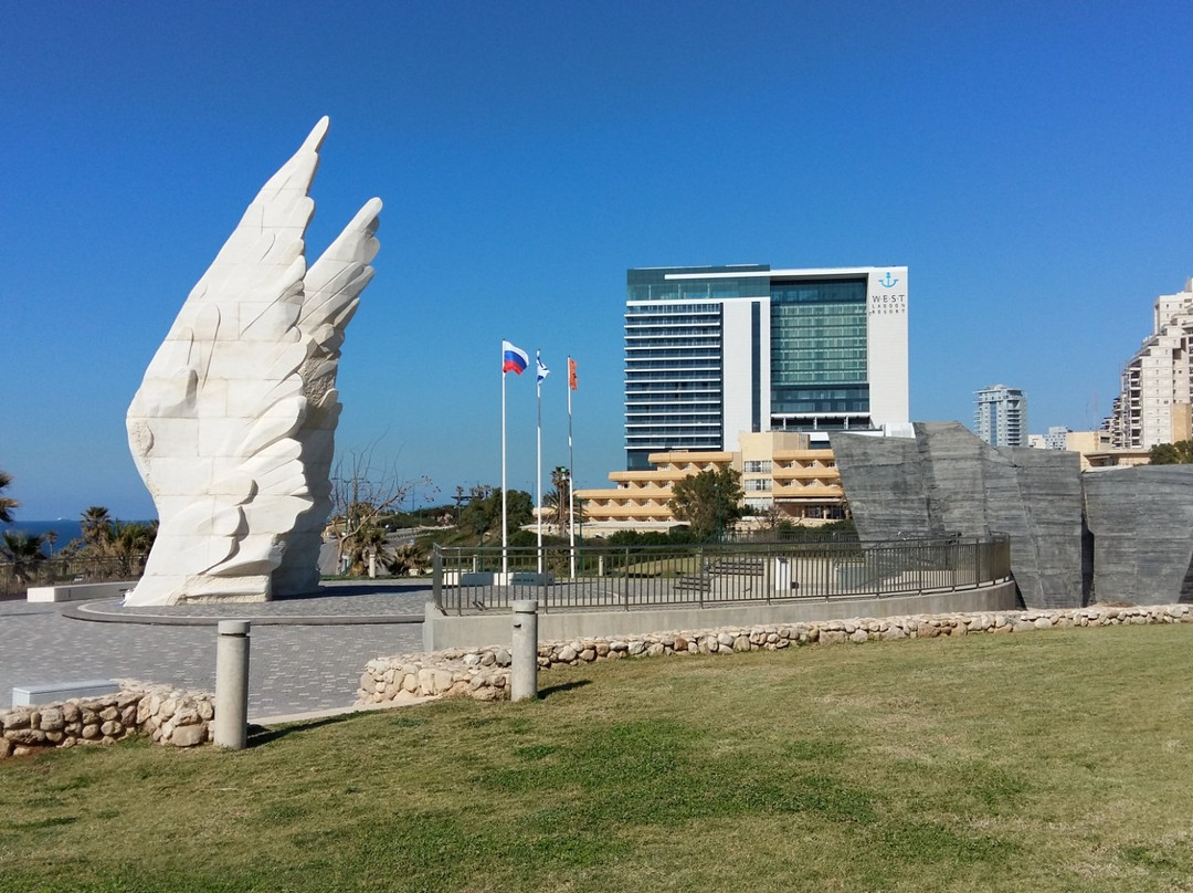 Central District旅游景点-Victory Monument