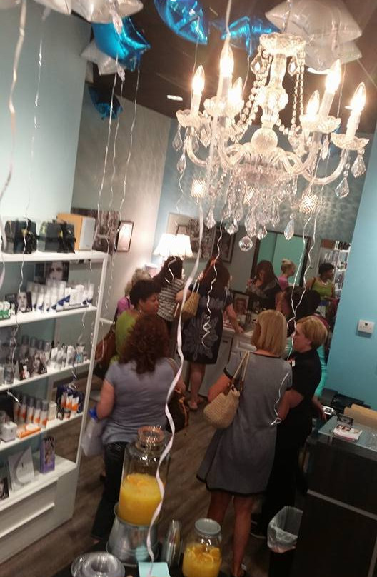 Celebrity Skin Studio-Litchfield Park必去景点