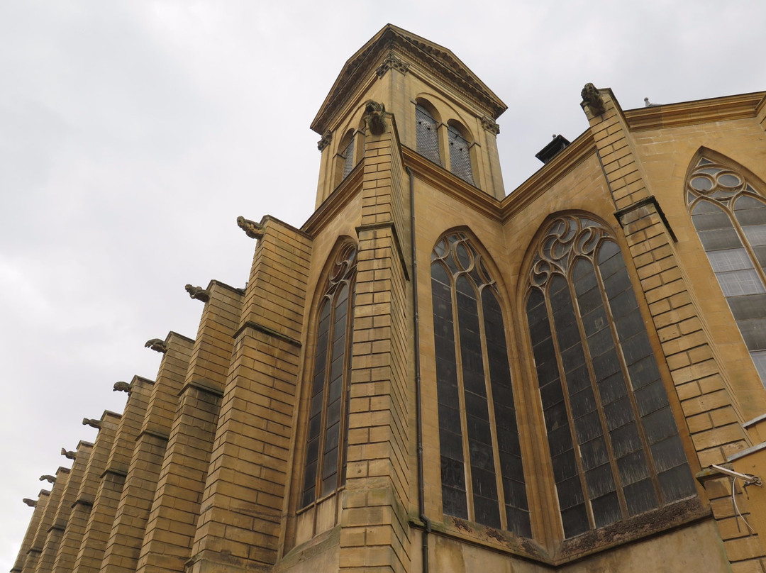 Eglise Saint-Clement-梅斯必去景点