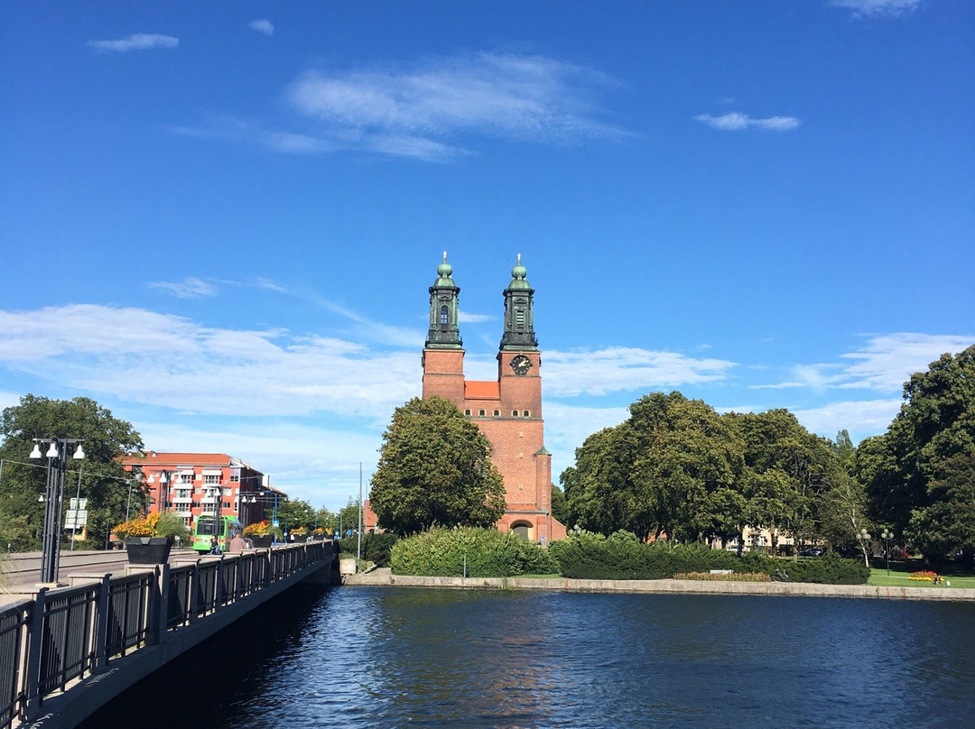 Klosters Kyrka-埃斯基尔斯蒂纳必去景点