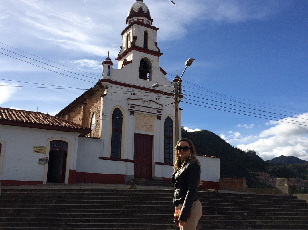 Iglesia de Nuestra Senora de los Dolores-锡帕基拉必去景点