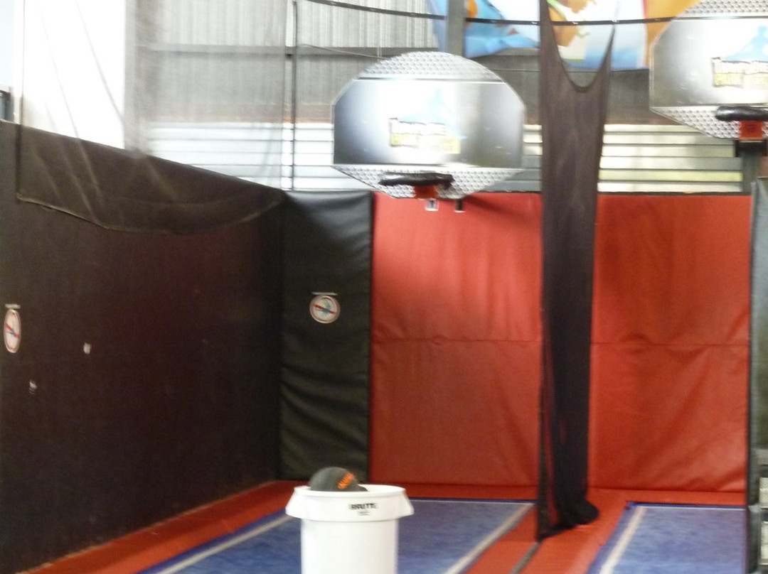 Trampoline Park - Let's Jump Bordeaux景点图片
