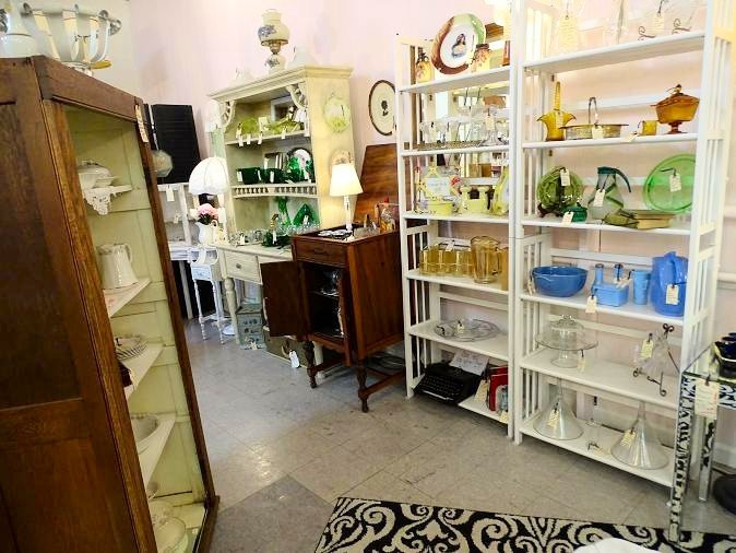 Relic Revival Antique Shop-Summerville必去景点