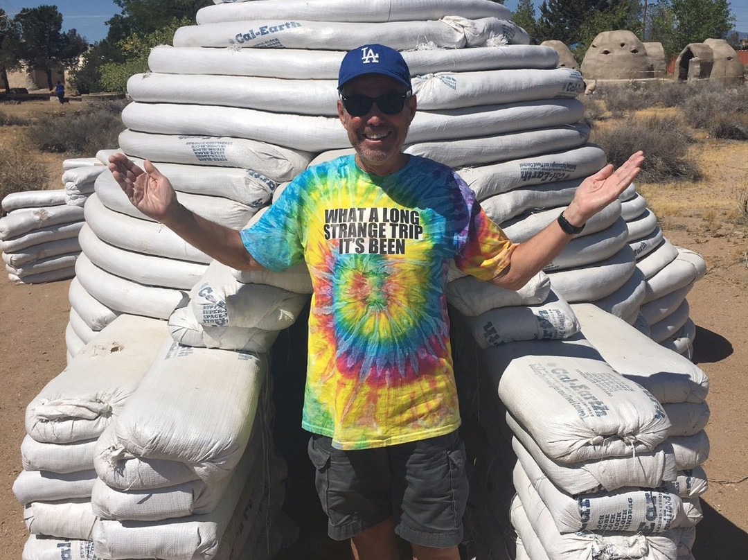 Cal Earth Homes-希斯皮里亚必去景点