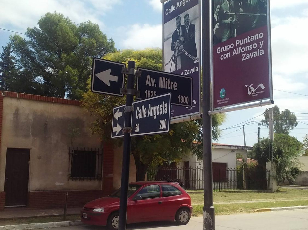 Calle Angosta-Villa Mercedes必去景点