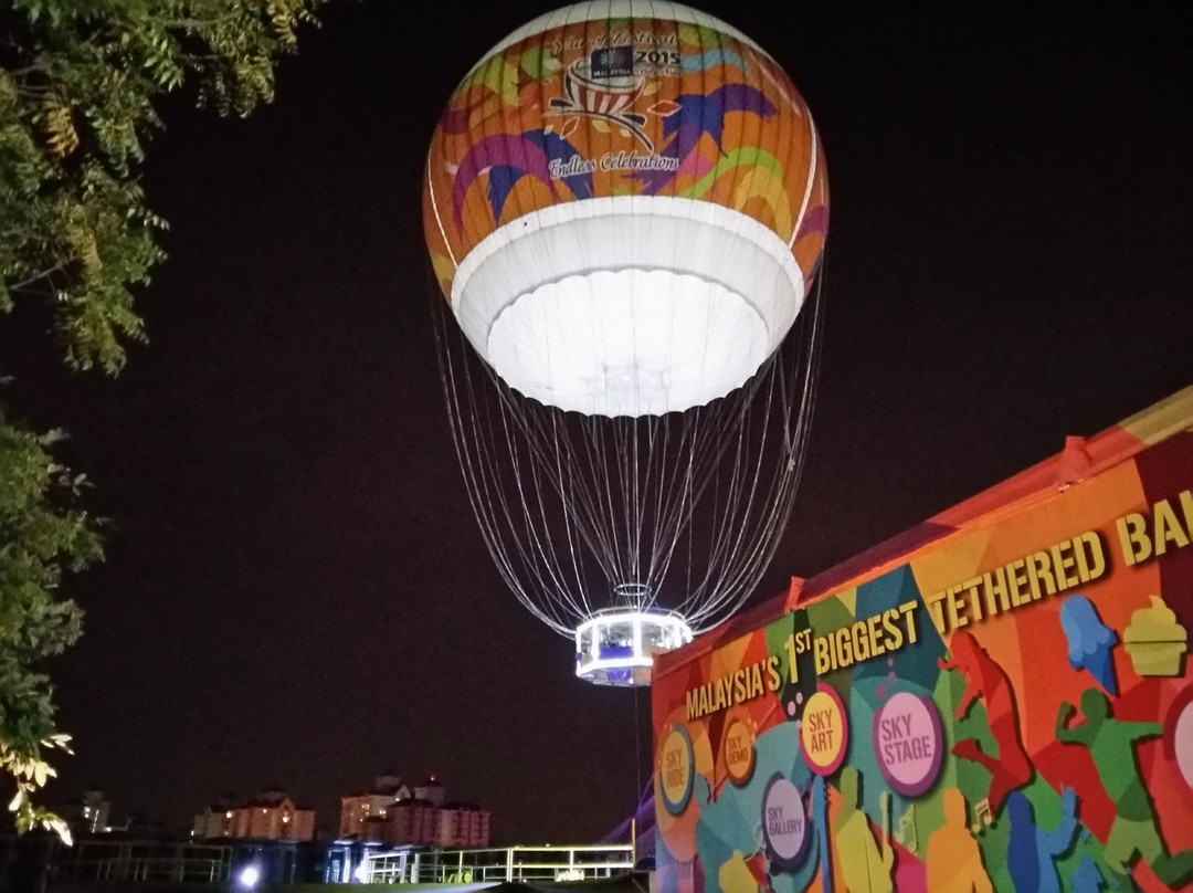Millennium Monument-太子城必去景点