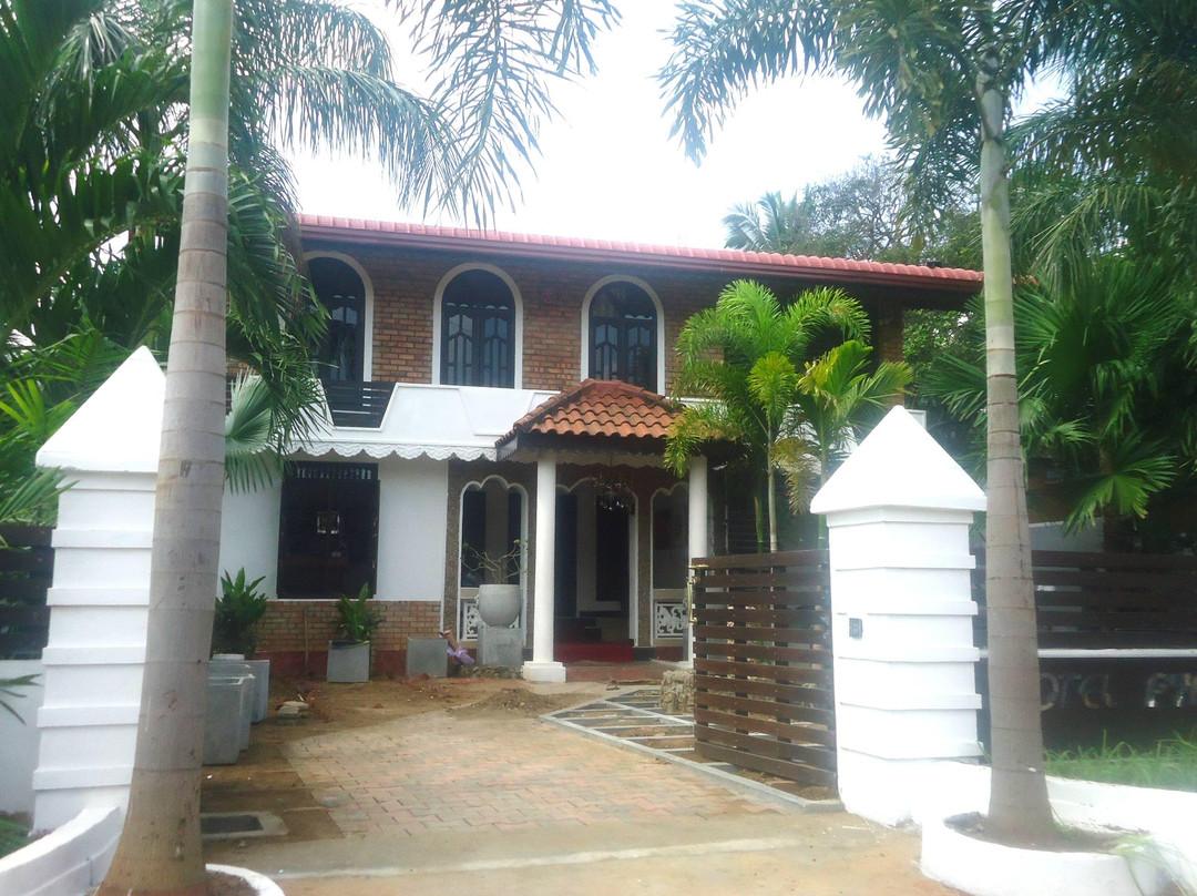 Kantalai酒店住宿-Hotel Pyramide Inn