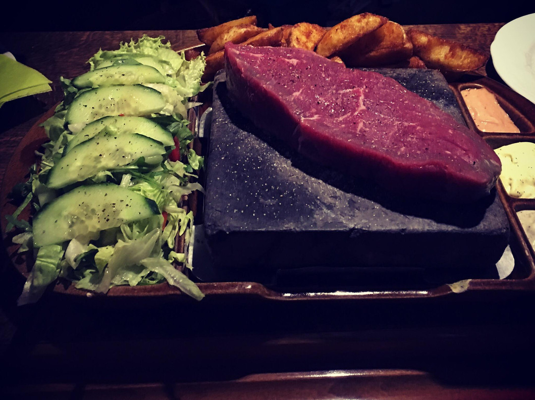 Zerbst酒店住宿-Hotel Am Kamin