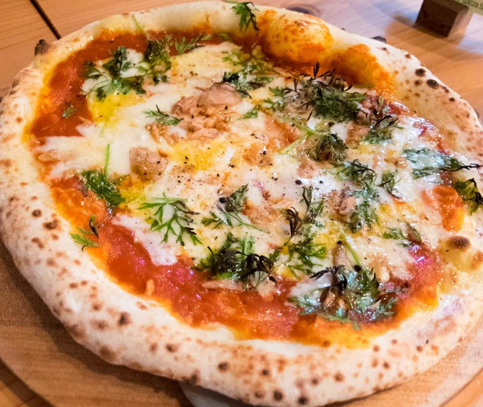 ピザ バル ピープス