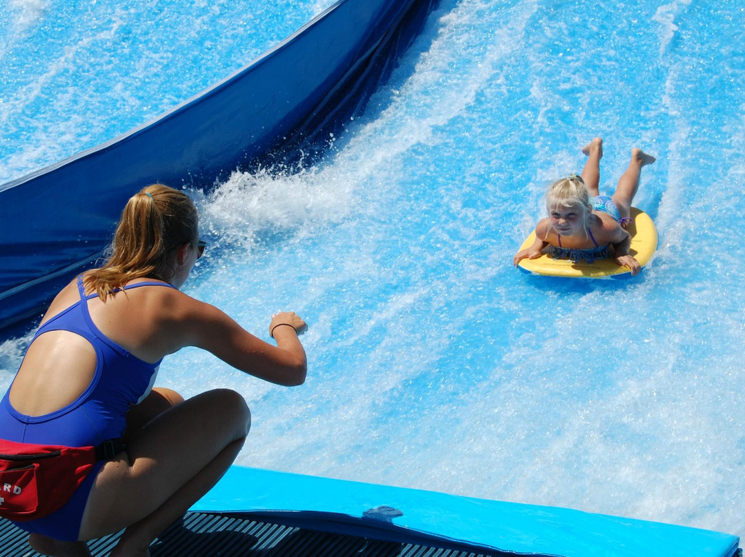 Surf 'n Slide Water Park景点图片