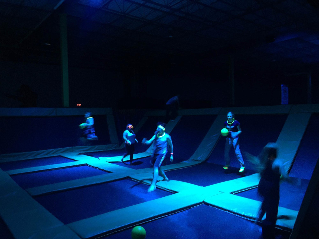 Rockin' Jump-Carol Stream必去景点