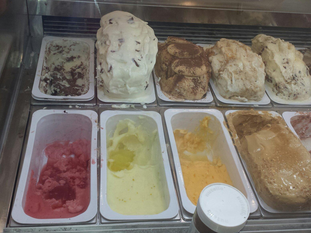 Caravel Patisserie-帕特雷必去景点