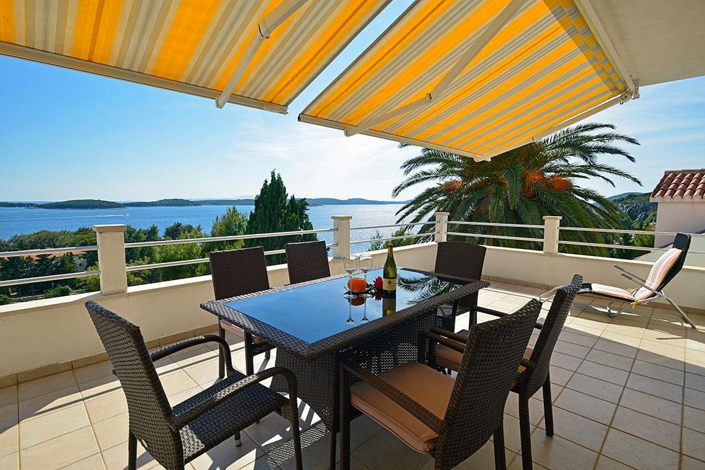 Sveti Klement Island酒店住宿-Apartments Milicic Hvar