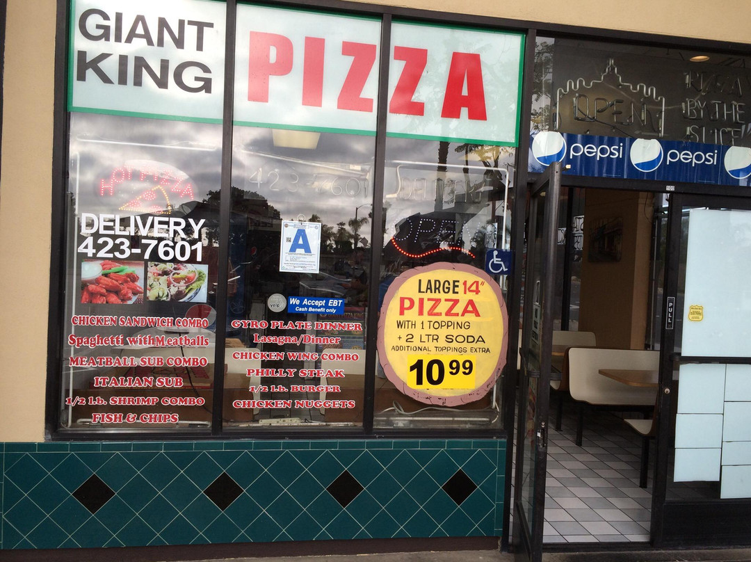 Giant Pizza King