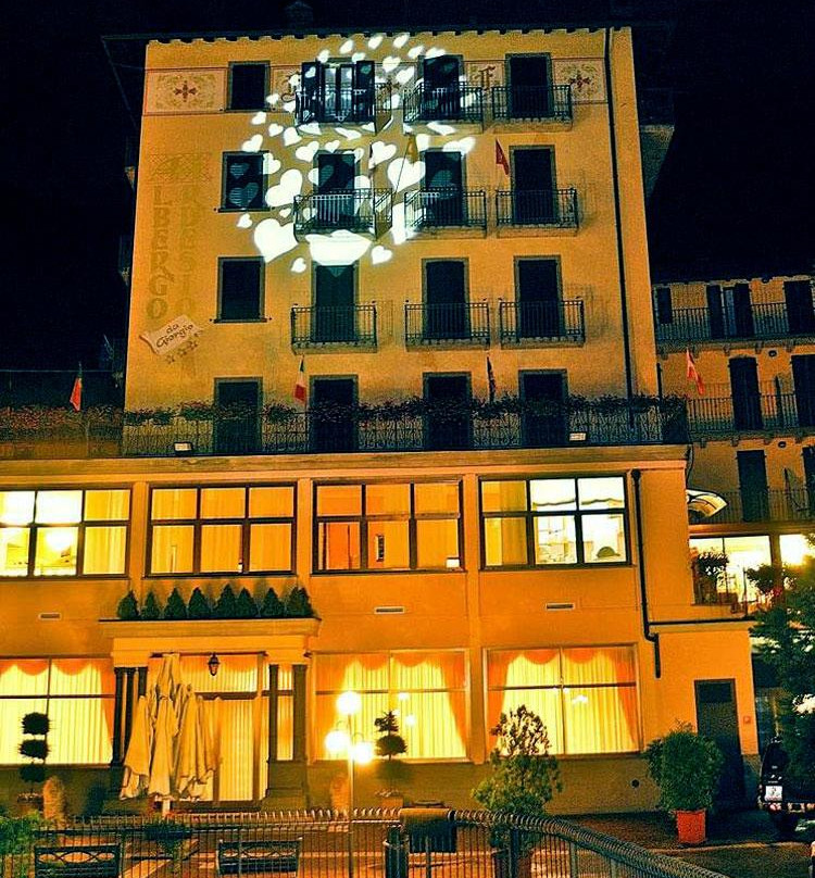 Ardesio酒店住宿-Albergo Ardesio da Giorgio